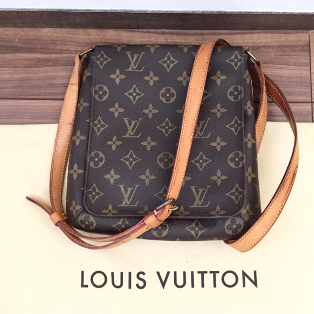 LOUIS VUITTON 【美品】 モノグラム 正規品 ルイヴィトン モノグラム 【美品】 ルイヴィトン ミュゼットサルサ ショルダーバッグ