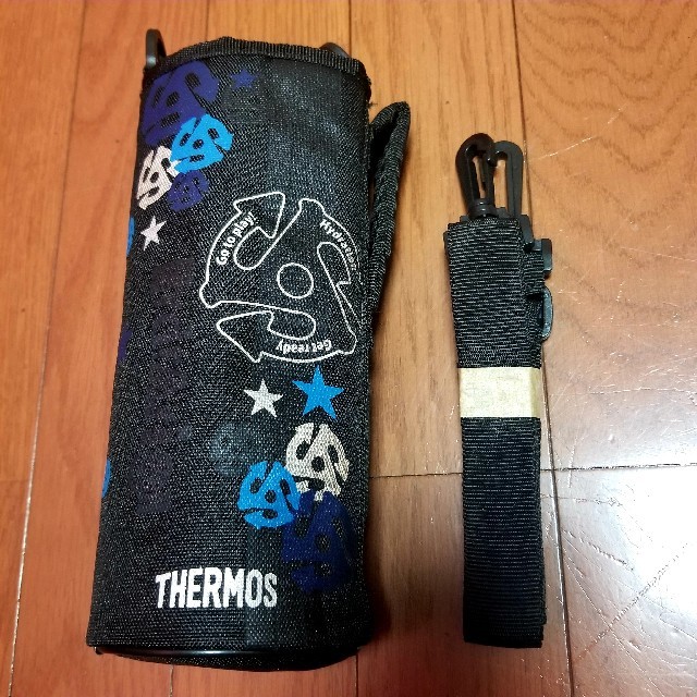 Thermos Thermos サーモス 水筒カバー 800mlサイズ ベルト付きの通販 By Monta S Shop サーモスならラクマ Thermos Thermos サーモス 水筒カバー 800mlサイズ ベルト付きの通販 By Monta S Shop サーモスならラクマ
