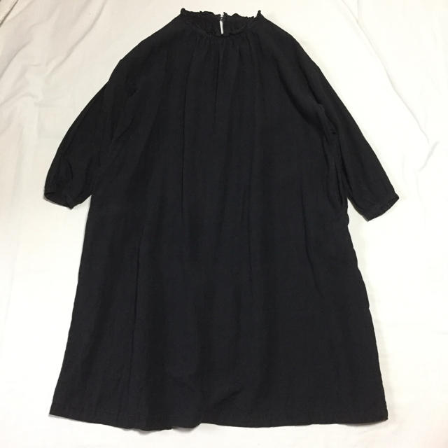 nest Robe(ネストローブ)のザクロ様専用 nest robe フリル襟 リネンワンピース レディースのワンピース(ロングワンピース/マキシワンピース)の商品写真