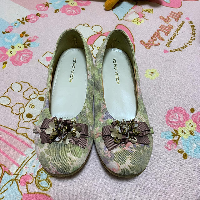 ニッセン(ニッセン)の花柄パンプス レディースの靴/シューズ(ハイヒール/パンプス)の商品写真