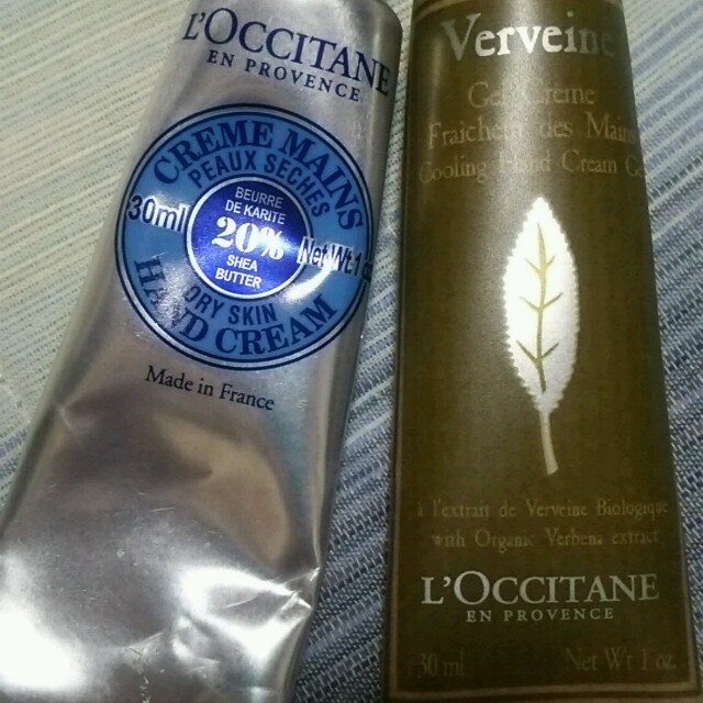 L'OCCITANE(ロクシタン)のロクシタン ハンドクリーム２本セット コスメ/美容のリラクゼーション(アロマグッズ)の商品写真