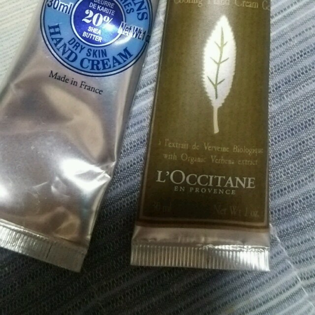L'OCCITANE(ロクシタン)のロクシタン ハンドクリーム２本セット コスメ/美容のリラクゼーション(アロマグッズ)の商品写真
