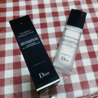 クリスチャンディオール(Christian Dior)のりーたん様お取り置き★6日まで(化粧下地)