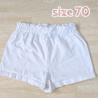 ベビーギャップ(babyGAP)のシンプル＊白 ショートパンツ＊12M/70サイズ相当(パンツ)