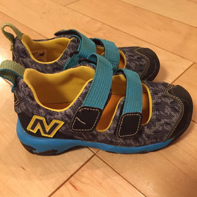 New Balance(ニューバランス)のnew balance☆15㎝ キッズ/ベビー/マタニティのキッズ靴/シューズ(15cm~)(サンダル)の商品写真