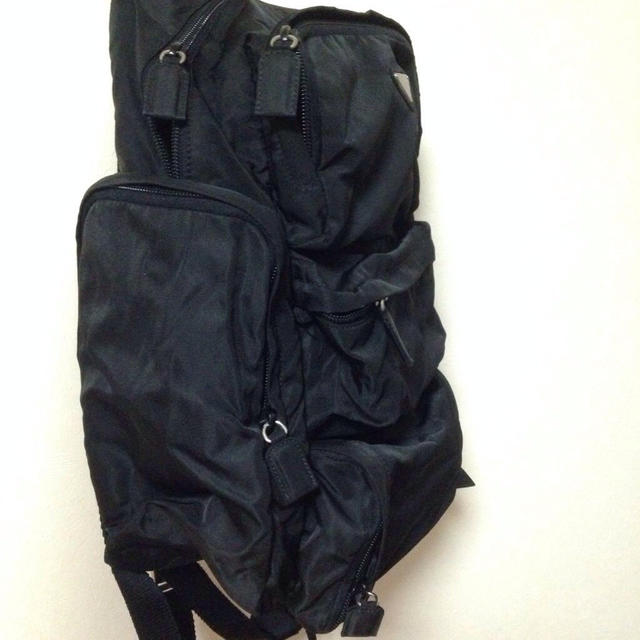 PRADA(プラダ)の一瞬値下げ 美品 プラダ リュック 人気 レディースのバッグ(リュック/バックパック)の商品写真