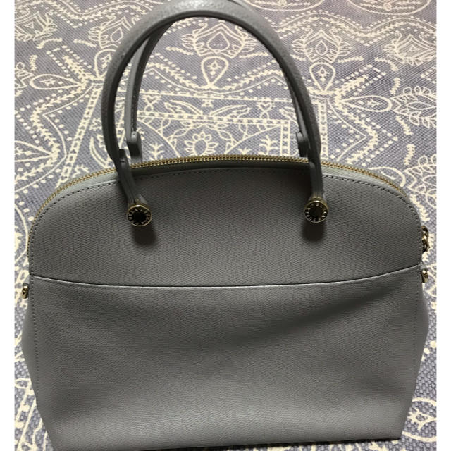 FURLA　ハンドバッグ　ハイパー　M