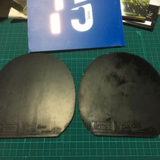 ビクタス V15エキストラ 特厚 黒 2枚 2ヶ月使用とC1とヴェガツアー (卓球)