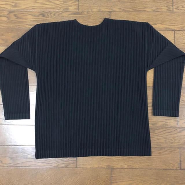 ISSEY MIYAKE(イッセイミヤケ)のHOMME PLISSSE オムプリッセ 長袖 メンズのトップス(Tシャツ/カットソー(七分/長袖))の商品写真