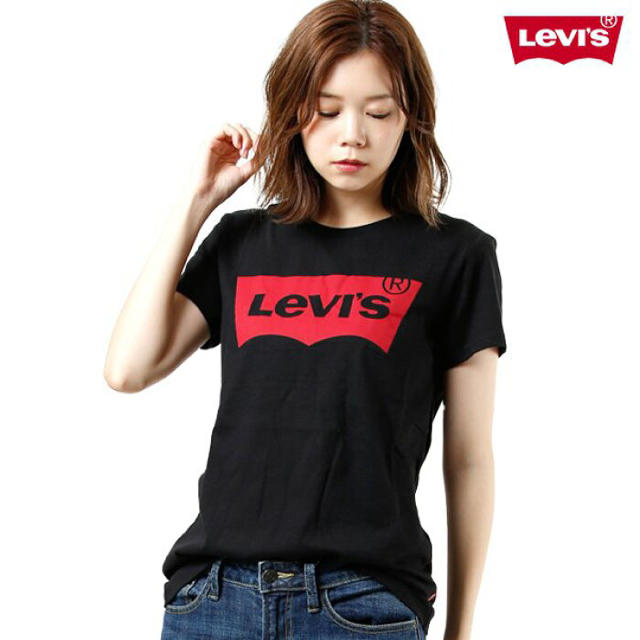 Levi's(リーバイス)の⭐️新品未使用⭐️ LEVIS リーバイス レディース 半袖 Tシャツ レディースのトップス(Tシャツ(半袖/袖なし))の商品写真