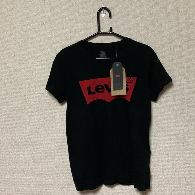 Levi's(リーバイス)の⭐️新品未使用⭐️ LEVIS リーバイス レディース 半袖 Tシャツ レディースのトップス(Tシャツ(半袖/袖なし))の商品写真