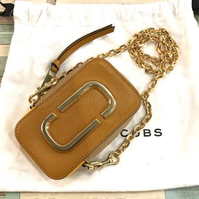 MARC BY MARC JACOBS - marc jacobs hotshot♡の通販 by ...