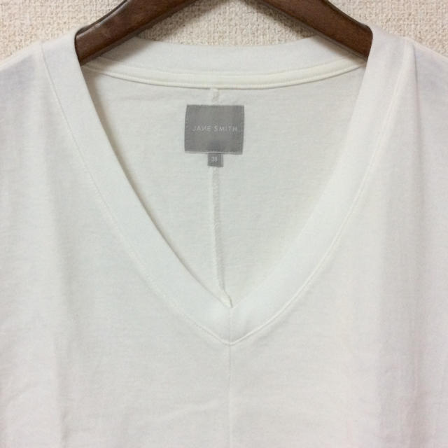 DEUXIEME CLASSE(ドゥーズィエムクラス)のJANE SMITH Vネック半袖Tシャツ カットソー 白 38 ジェーンスミス レディースのトップス(Tシャツ(半袖/袖なし))の商品写真