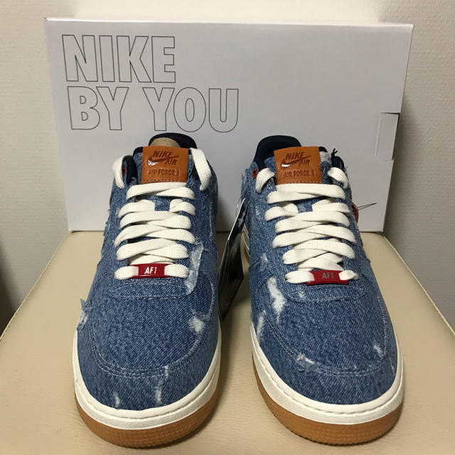 NIKE(ナイキ)のNIKE × Levi's  NIKE BY YOU AirForce1 28㎝ メンズの靴/シューズ(スニーカー)の商品写真