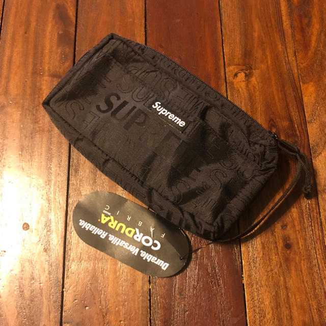 Supreme(シュプリーム)のsupreme Organizer Pouch  ハンドメイドのファッション小物(ポーチ)の商品写真