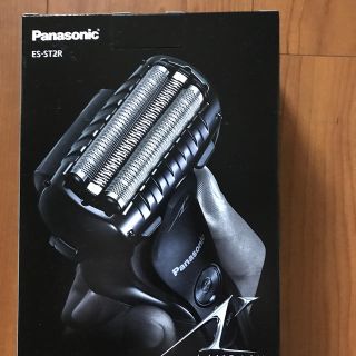 パナソニック(Panasonic)のラムダッシュ黒3枚刃  ESーST2RーK(メンズシェーバー)