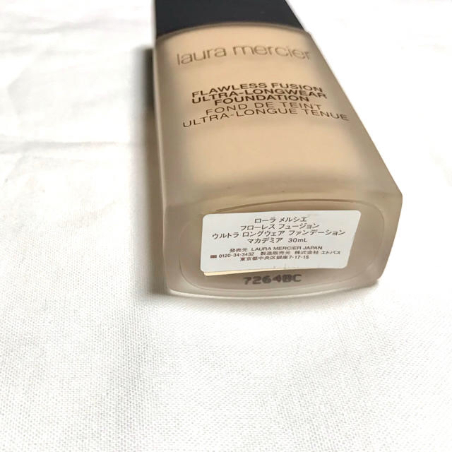 laura mercier(ローラメルシエ)のフローレス フュージョン ロングウェア リキッド ファンデ マカダミア   コスメ/美容のベースメイク/化粧品(ファンデーション)の商品写真