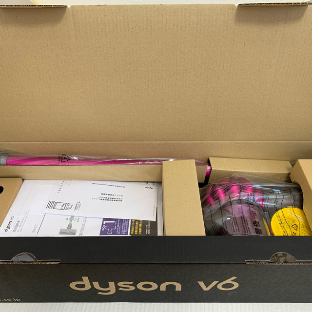 Dyson(ダイソン)の★最終値下げ★ダイソン V6 SV07 WH ENT FU スマホ/家電/カメラの生活家電(掃除機)の商品写真
