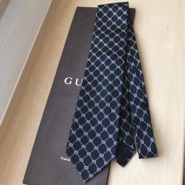 Gucci(グッチ)の【 GUCCI 】 グッチ 人気のGG柄 メンズのファッション小物(ネクタイ)の商品写真