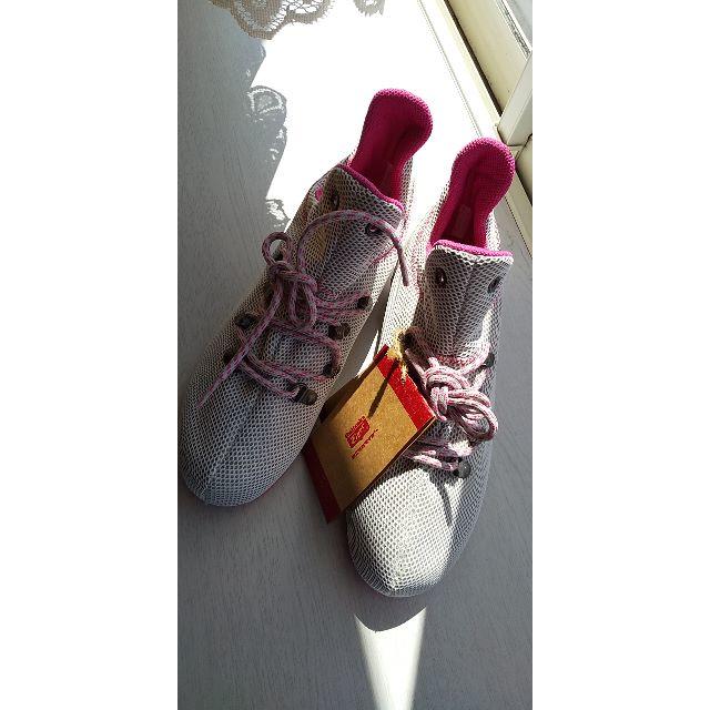 ｵﾆﾂｶﾀｲｶﾞｰ　ｼｭｰｽﾞ レディースの靴/シューズ(スニーカー)の商品写真