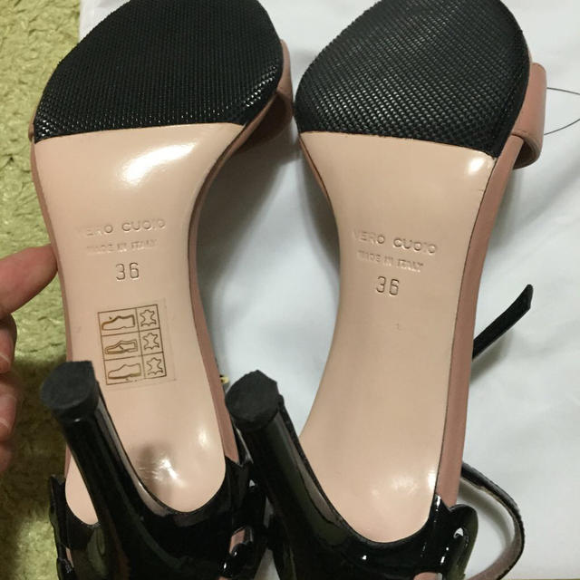 RED VALENTINO(レッドヴァレンティノ)のレッドバレンティノサンダル レディースの靴/シューズ(ハイヒール/パンプス)の商品写真