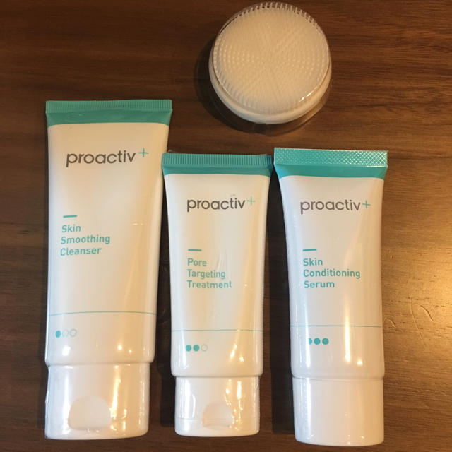 proactiv(プロアクティブ)の【BOZ様専用】プロアクティブプラス 3ステップセット 30日サイズ コスメ/美容のキット/セット(サンプル/トライアルキット)の商品写真