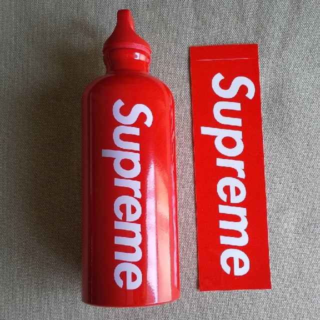 Supreme シュプリーム ボトル 水筒 ステッカー