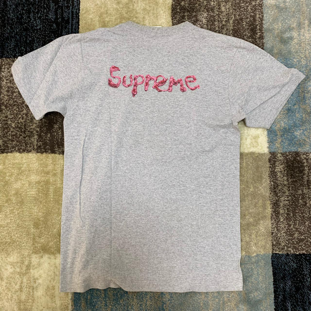 Supreme(シュプリーム)のSupreme tee grey m 美中古 メンズのトップス(Tシャツ/カットソー(半袖/袖なし))の商品写真