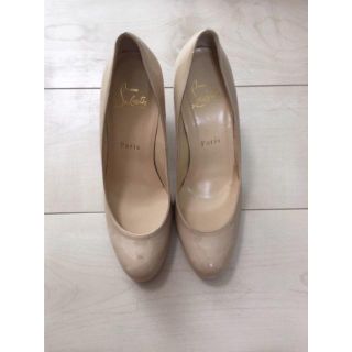 Christian Louboutin(ハイヒール/パンプス ・ ベージュ系)の Christian Louboutin(ハイヒール/パンプス ・ ベージュ系)の