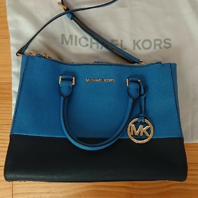 Michael Kors(マイケルコース)の美品マイケルコース☆バイカラー2WAYショルダーバッグ レディースのバッグ(ショルダーバッグ)の商品写真