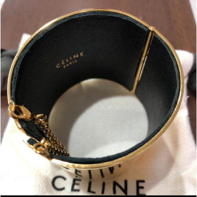 celine(セリーヌ)のセリーヌceline マンシェット バングル レディースのアクセサリー(ブレスレット/バングル)の商品写真