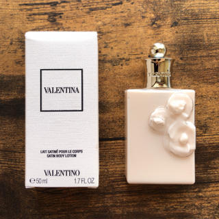 ヴァレンティノ(VALENTINO)のヴァレンティナ ボディローション 50ml(ボディローション/ミルク)
