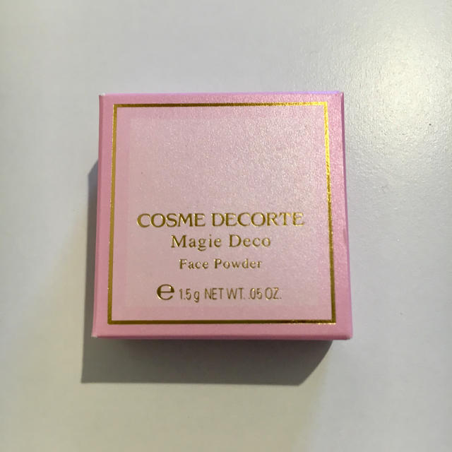 COSME DECORTE(コスメデコルテ)のコスメデコルテ マジーデコ フェイスパウダー 1.5g コスメ/美容のベースメイク/化粧品(フェイスパウダー)の商品写真
