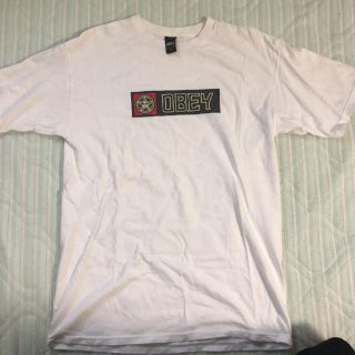 オベイ(OBEY)のOBEY Tシャツ美品(Tシャツ/カットソー(半袖/袖なし))