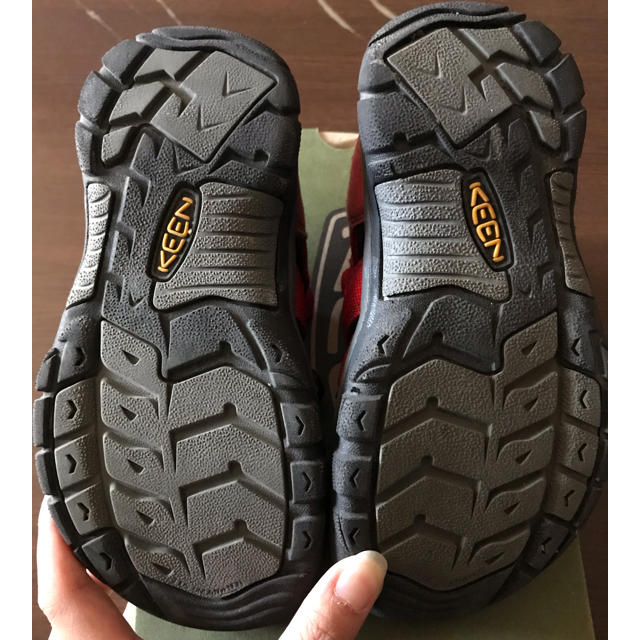 KEEN(キーン)のmimi様専用 キッズ/ベビー/マタニティのキッズ靴/シューズ(15cm~)(サンダル)の商品写真