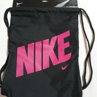 ナイキ(NIKE)のななん様専用(リュック/バックパック)