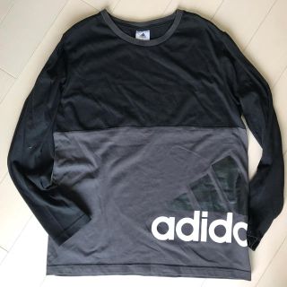 アディダス(adidas)の【美品】adidas アディダス ビッグロゴ！長袖Tシャツ ロンT 160(Tシャツ/カットソー)