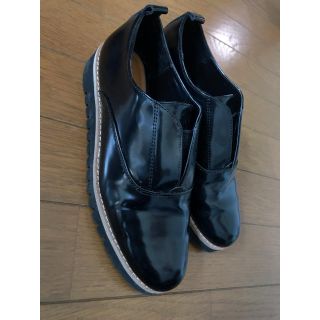 ザラ(ZARA)のZARA  ラバーソール シューズ ブラック(ローファー/革靴)