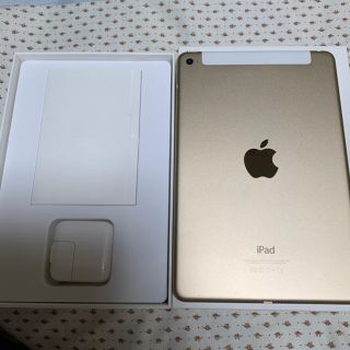 アイパッド(iPad)の  iPad mini4 128GB   GOLD(タブレット)