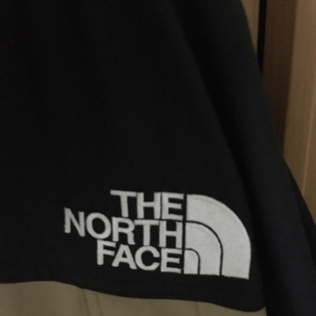 THE NORTH FACE(ザノースフェイス)のマウンテンライトジャケット ケルプタン メンズのジャケット/アウター(マウンテンパーカー)の商品写真