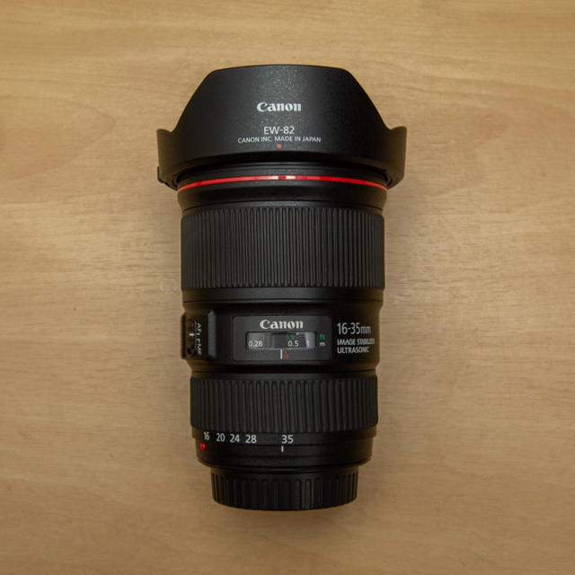 Canon EF 16-35mm F4L IS USM 中古 人気のクリスマスアイテムが