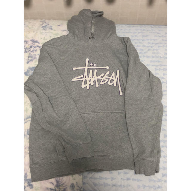 パーカーSTUSSY パーカー