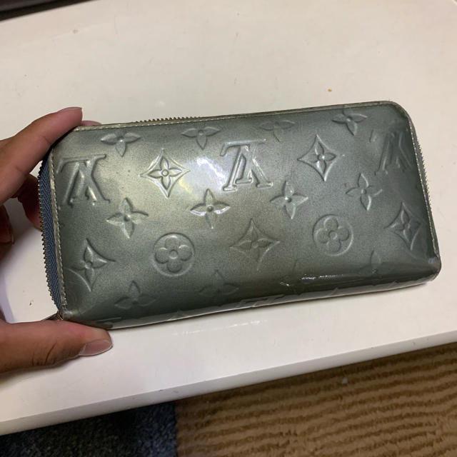 LOUIS VUITTON(ルイヴィトン)のルイヴィトン 長財布 レディースのファッション小物(財布)の商品写真