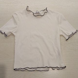 ザラ(ZARA)のZARA TRAFALUC  シンプル トップス 半袖(カットソー(半袖/袖なし))