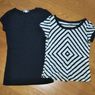 フォーエバートゥエンティーワン(FOREVER 21)のレディーストップス Tシャツ 2点セット Sサイズ(Tシャツ(半袖/袖なし))