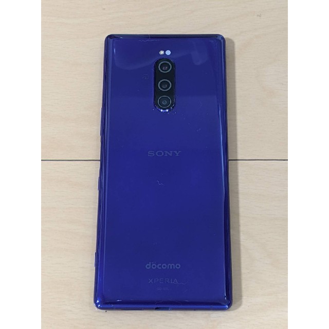 Xperia(エクスペリア)の【simロック解除済】docomo Xperia1 SO-03L パープル スマホ/家電/カメラのスマートフォン/携帯電話(スマートフォン本体)の商品写真