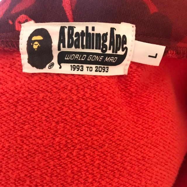 A BATHING APE スワロフスキー 2