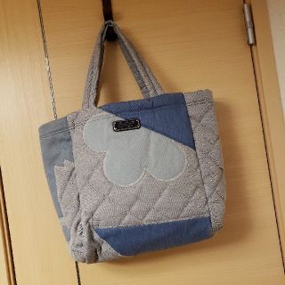 マークバイマークジェイコブス(MARC BY MARC JACOBS)の美品 MARC BY MARC JACOBS キルティングデニムトートバッグ(ショルダーバッグ)