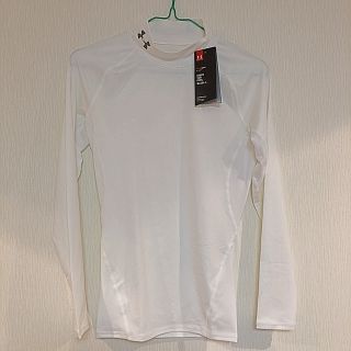 アンダーアーマー(UNDER ARMOUR)の【新品:MD】アンダーアーマー長袖 アンダーシャツ(Tシャツ/カットソー(七分/長袖))