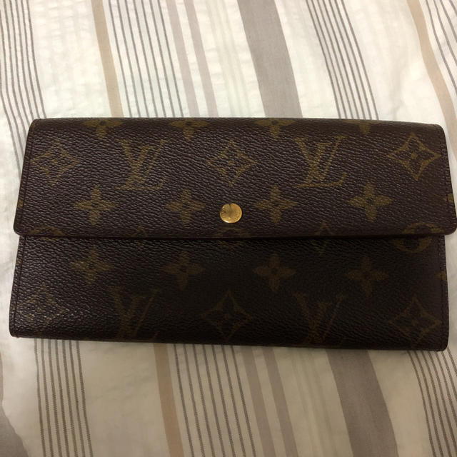 LOUIS VUITTON 長財布